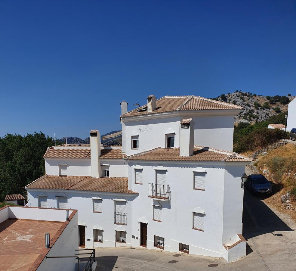 El Mirador De La Sierra Apartment Benaocaz Luaran gambar